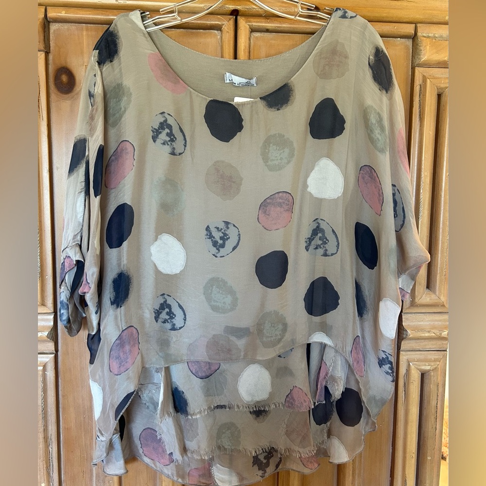 Watercolor silk dot Frey top, one size ( fits size 10)